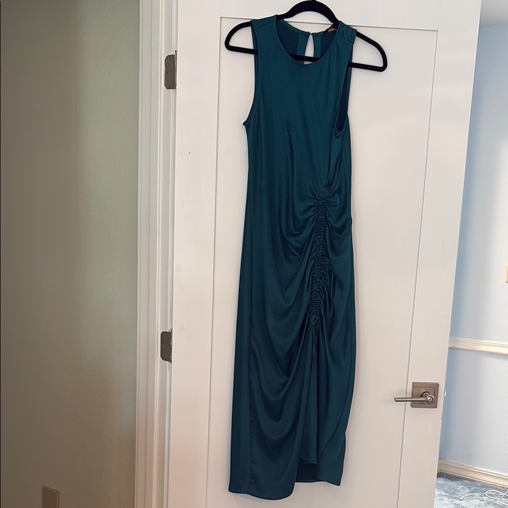 House of Harlow 1960 Teal Ruched Midi Dress